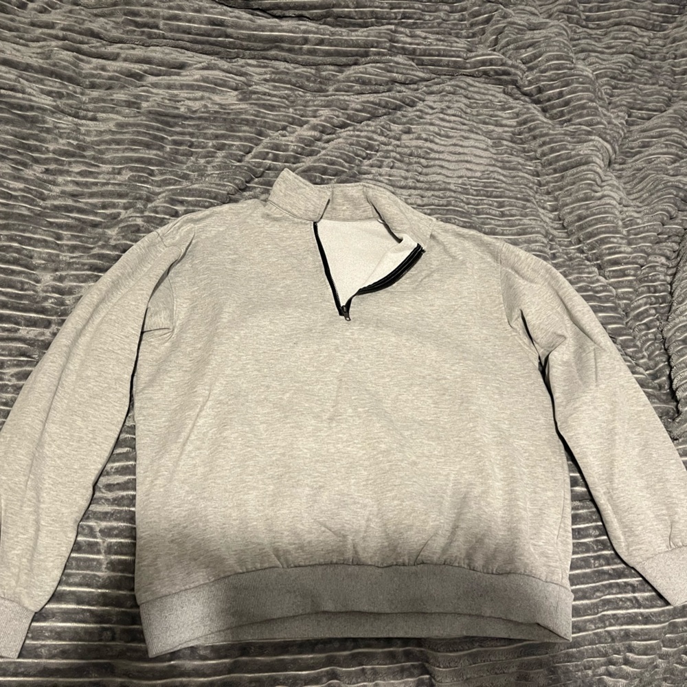 Woman’s Grey Quarter-Zip